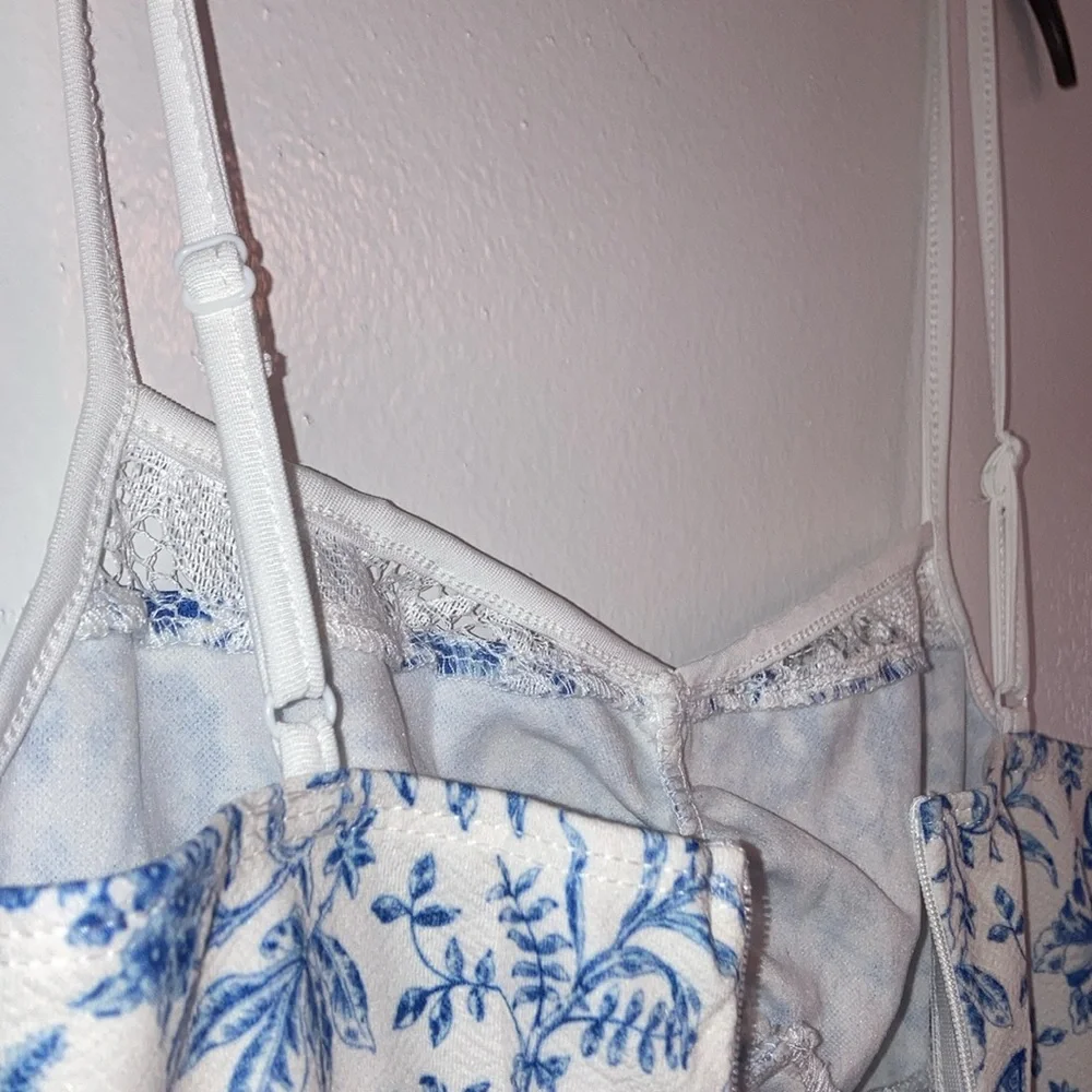 SHEIN MOD | NWT! 👗Floral Print Lace Panel Split Hem Cami Dress XS - Picture 12 of 12